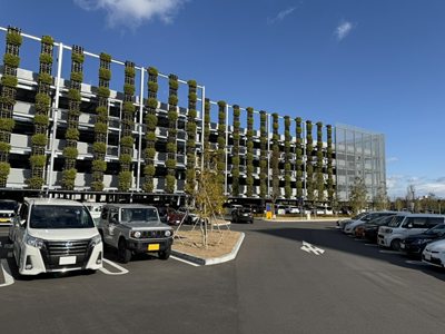 おおさかメディカルキャンパス駐車場